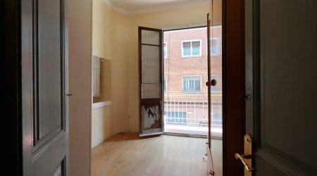 Edifici reformat a C/ Pujos 120, L’Hospitalet de Llobregat