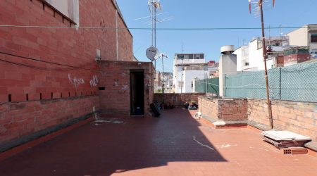 Edifici reformat a C/ Pujos 120, L’Hospitalet de Llobregat